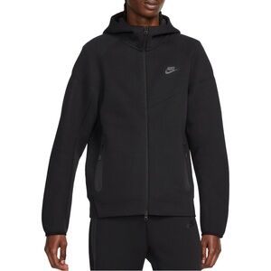 Brand New Nike Tech Fleece Size M Color Black With Tag